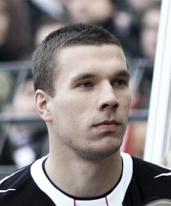 L. Podolski